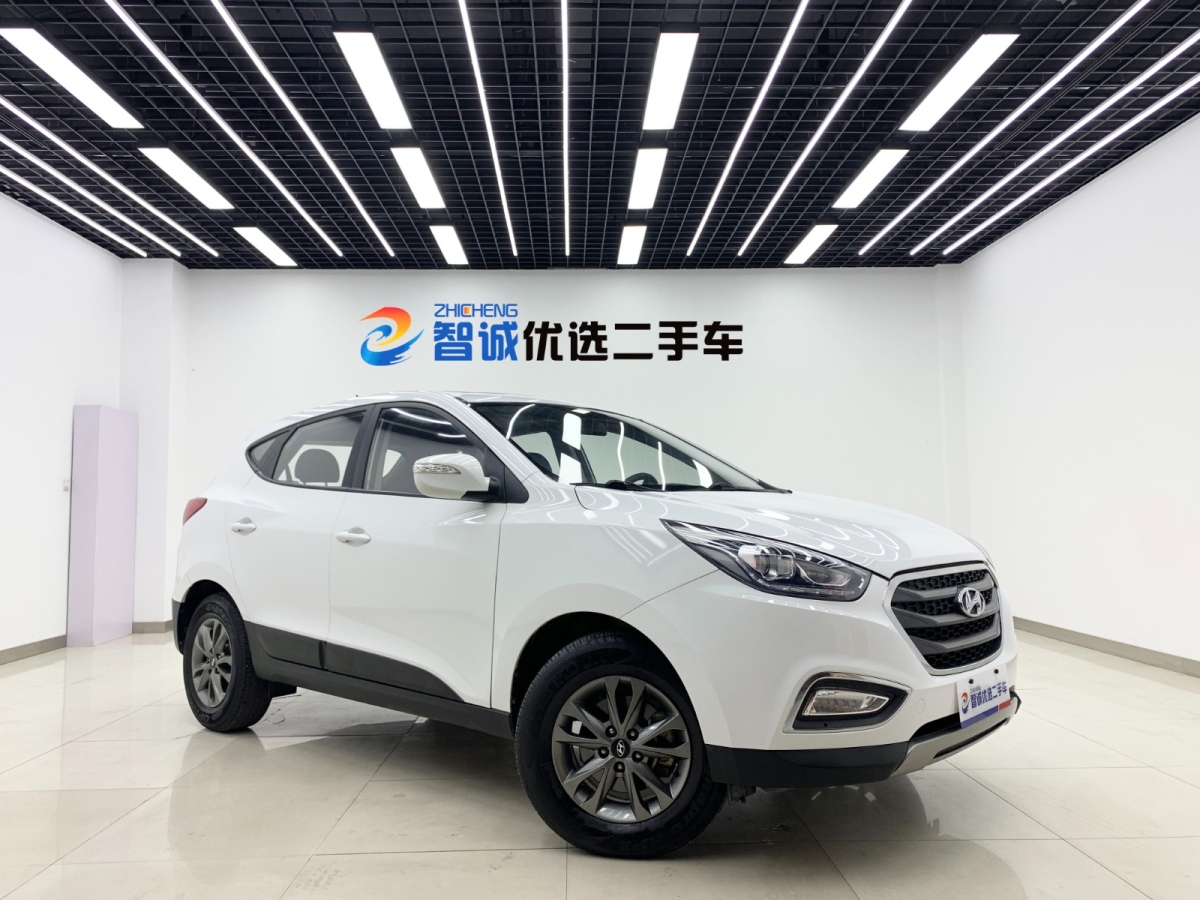 2015年6月現(xiàn)代 ix35  2015款 2.0L 自動兩驅(qū)舒適型 國IV