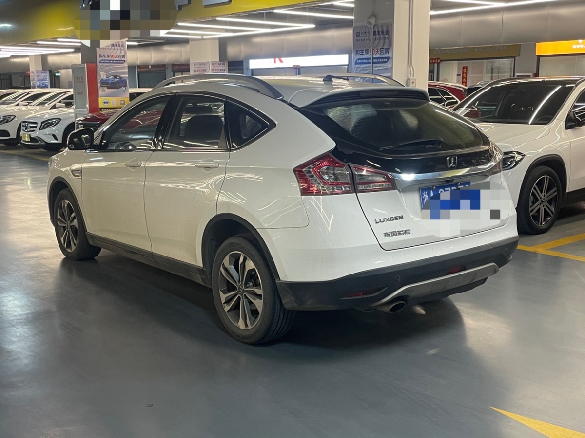 納智捷 優(yōu)6 SUV  2015款 1.8T 新創(chuàng)升級型圖片