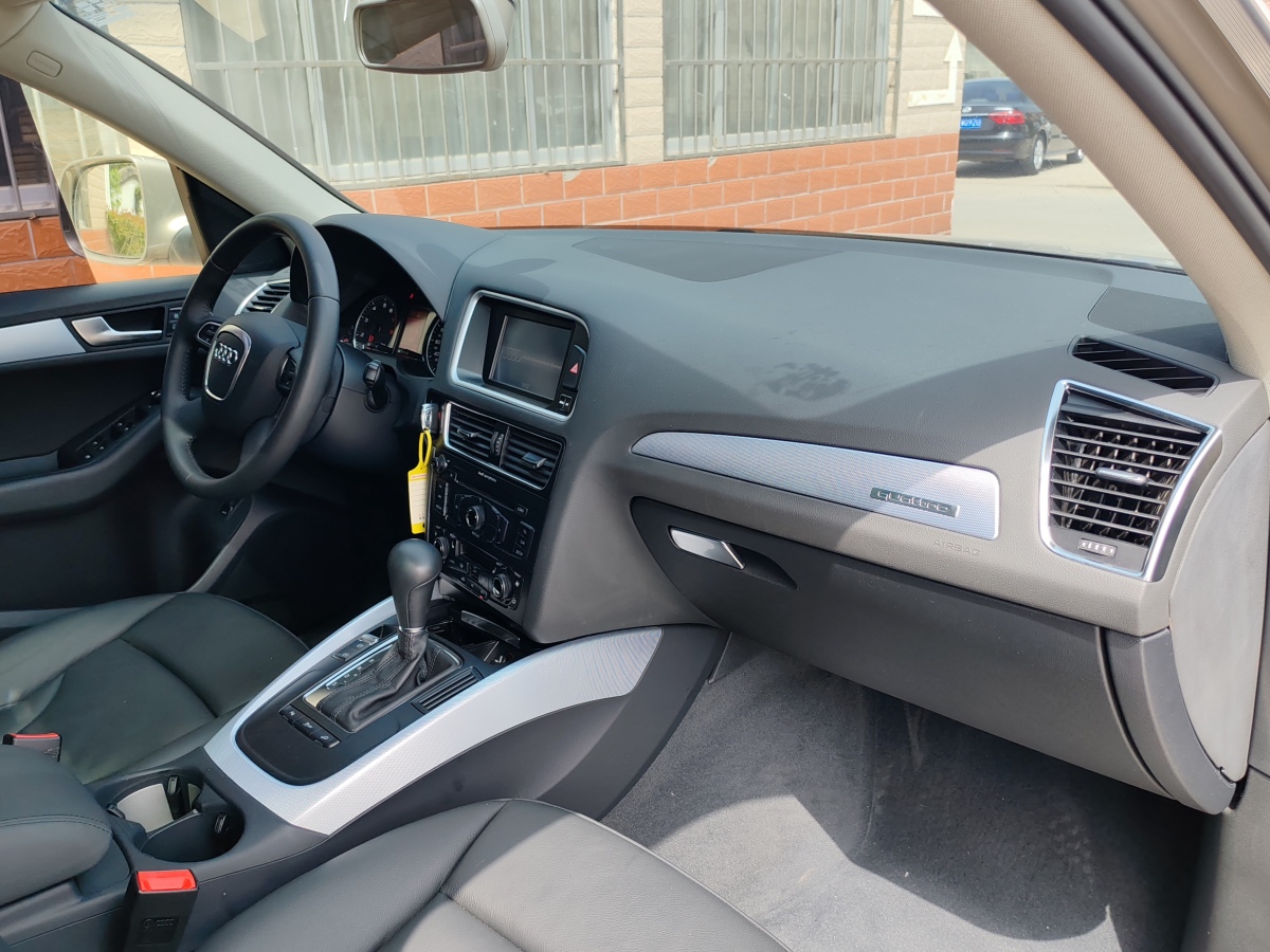 奧迪 奧迪Q5  2012款 2.0TFSI 技術(shù)型圖片