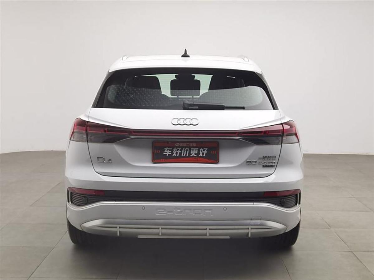 奧迪 奧迪Q4 e-tron  2022款 50 e-tron quattro 創(chuàng)境版圖片