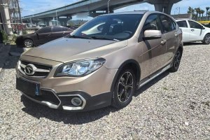 V6菱仕 東南 CROSS 1.5L CVT智趣型
