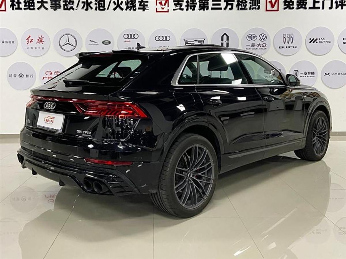 奧迪 奧迪Q8  2023款 55 TFSI 臻選動感型圖片