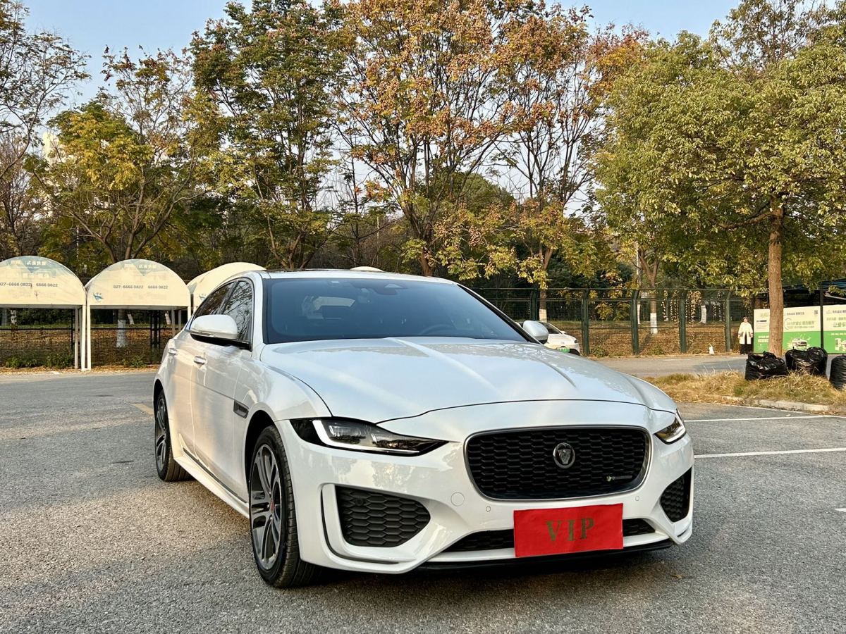 捷豹 XEL  2021款 2.0T 250PS R-DYNAMIC S進(jìn)取運(yùn)動(dòng)版圖片