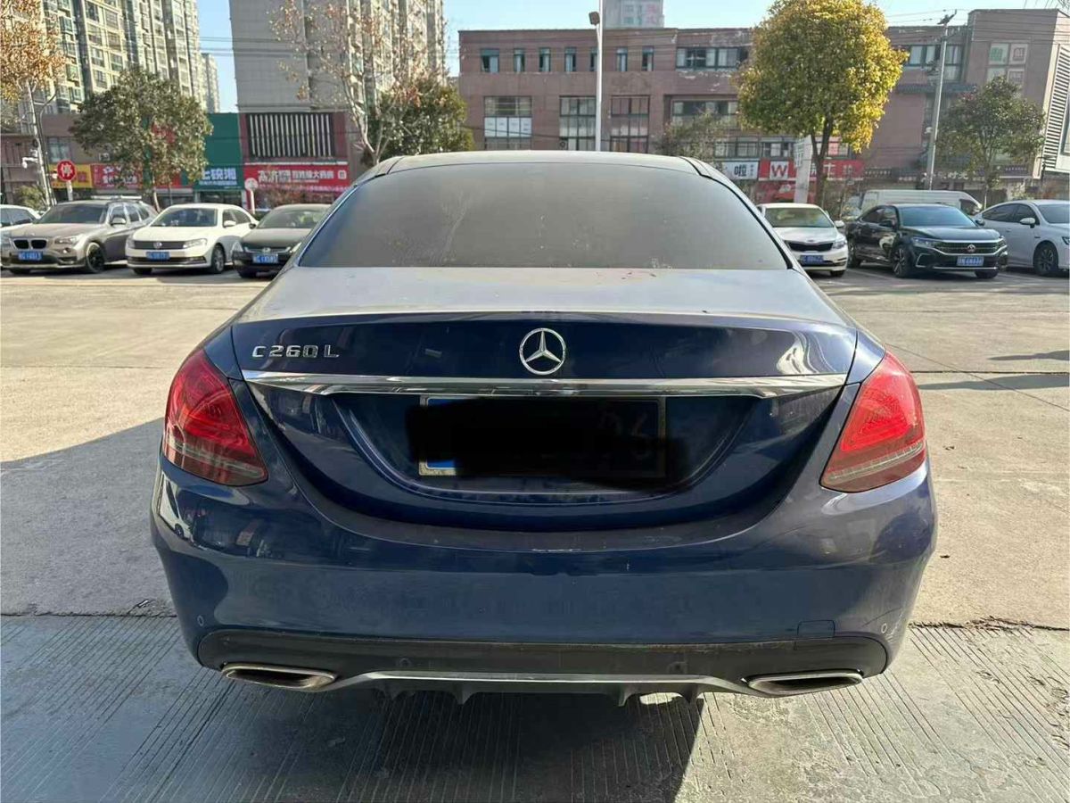 奔馳 奔馳A級(jí)  2019款  A 220 L 4MATIC 運(yùn)動(dòng)轎車圖片