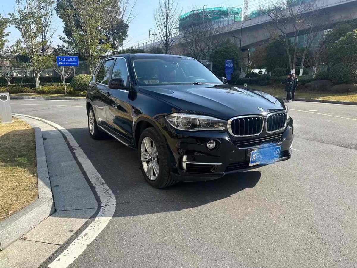 寶馬 寶馬X5  2014款 xDrive35i 典雅型圖片