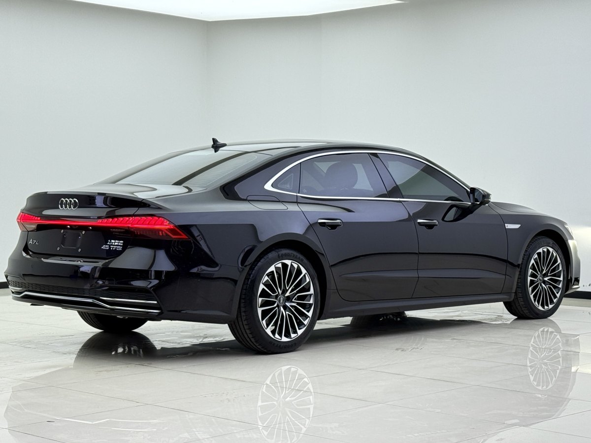 2024年5月奧迪 奧迪A7L  2024款 45 TFSI 豪華型
