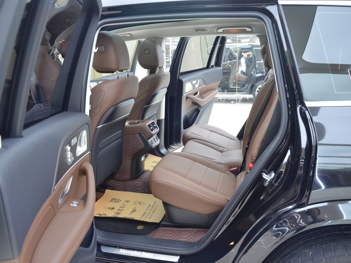 奔馳 奔馳GLS  2024款 GLS 450 4MATIC 時(shí)尚型圖片