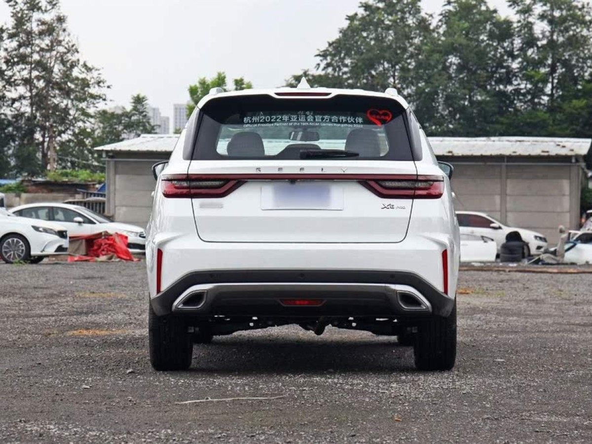 吉利 遠(yuǎn)景X6  2021款 PRO 1.4T 自動(dòng)尊貴型圖片