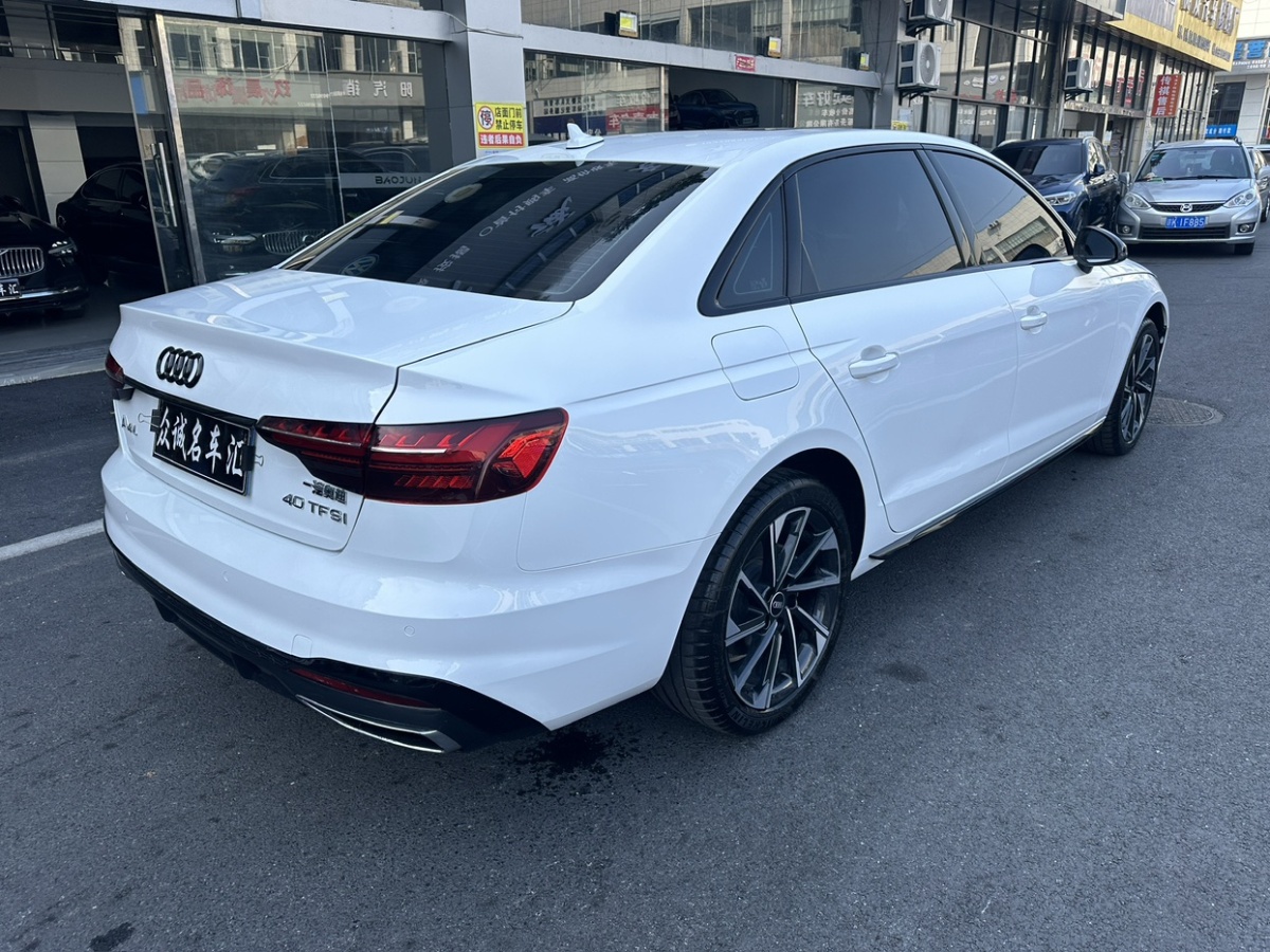 奥迪 奥迪A4L  2024款 40 TFSI 豪华动感型图片