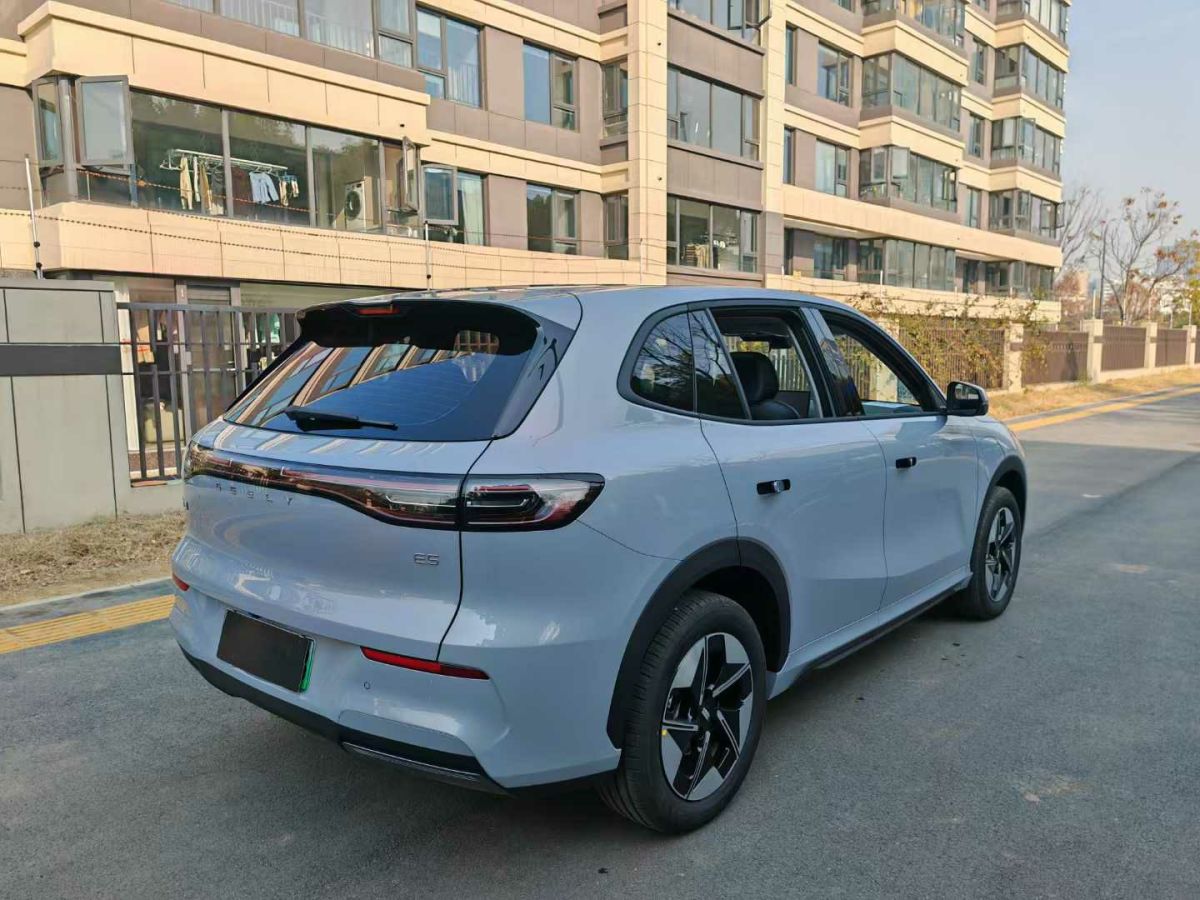 吉利 豪情SUV 圖片