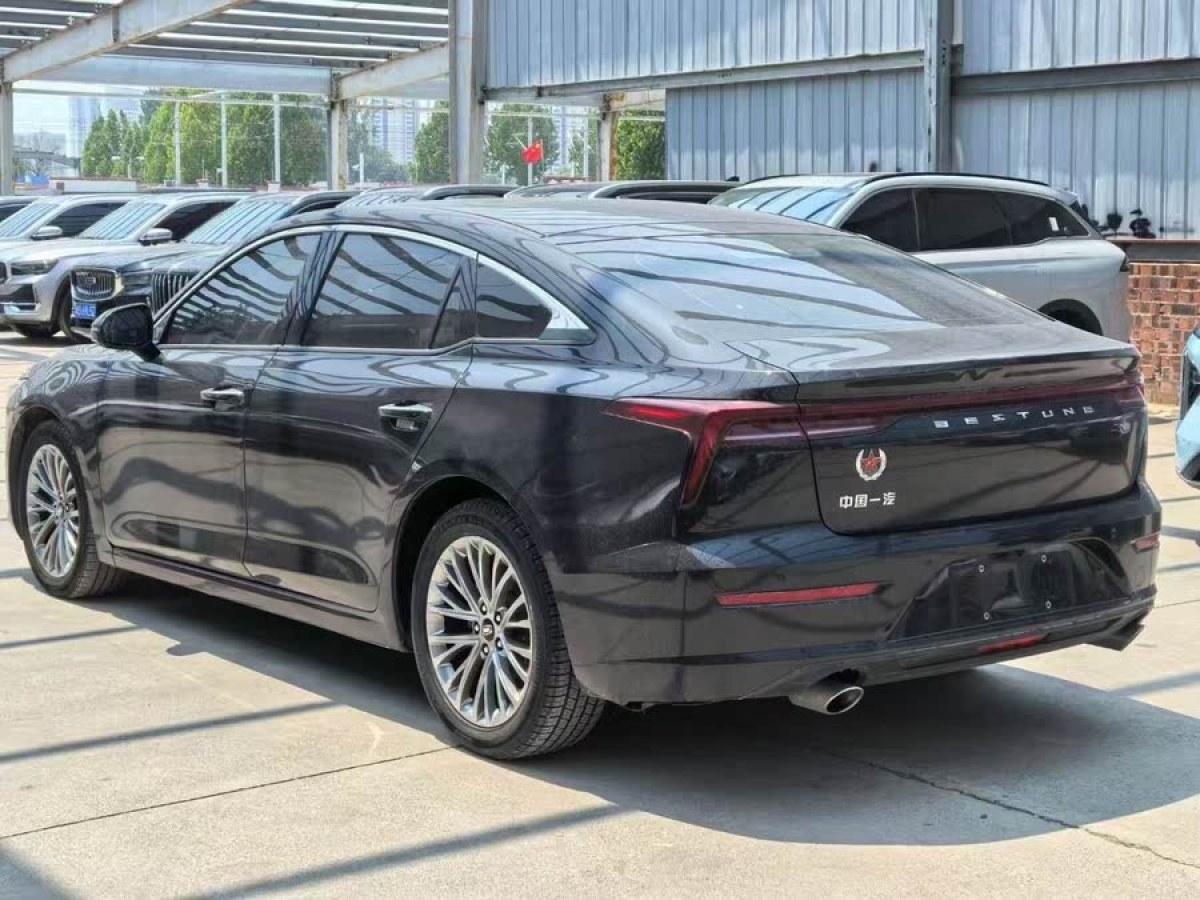 奔騰 B70  2023款 1.5T 自動(dòng)樂(lè)享型70周年紀(jì)念版圖片