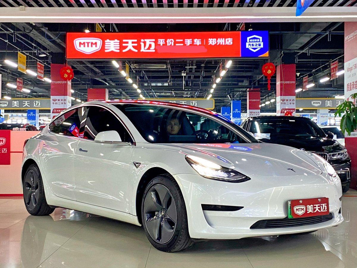 2020年9月特斯拉 Model 3  2019款 標(biāo)準(zhǔn)續(xù)航后驅(qū)升級版