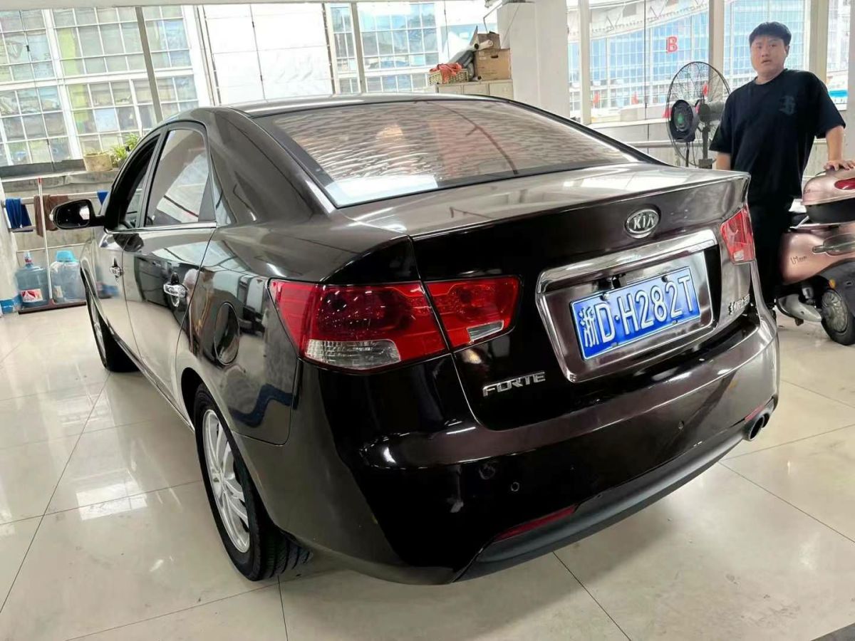 起亞 福瑞迪  2011款 1.6L AT GL圖片