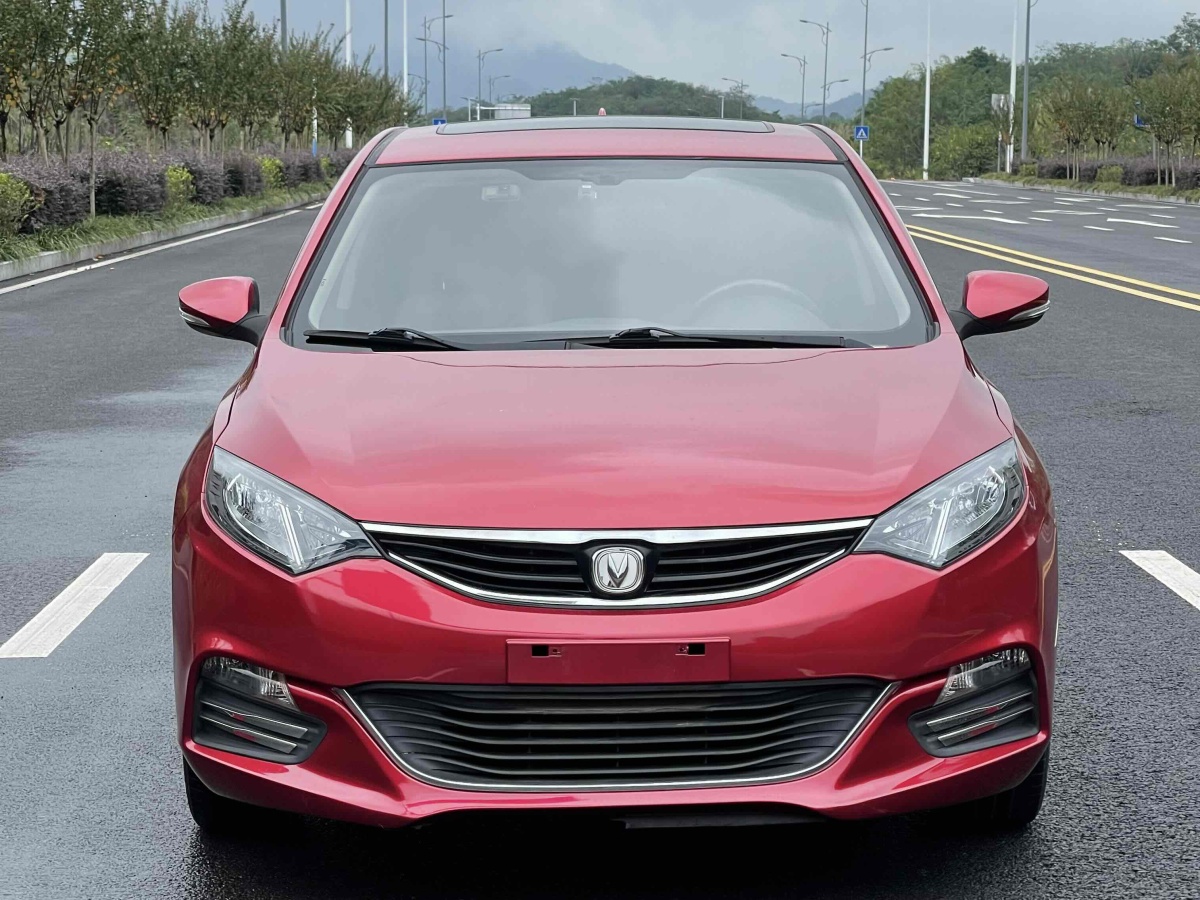 2015年10月長(zhǎng)安 逸動(dòng)XT  2015款 1.6L 手動(dòng)俊酷型 國(guó)V