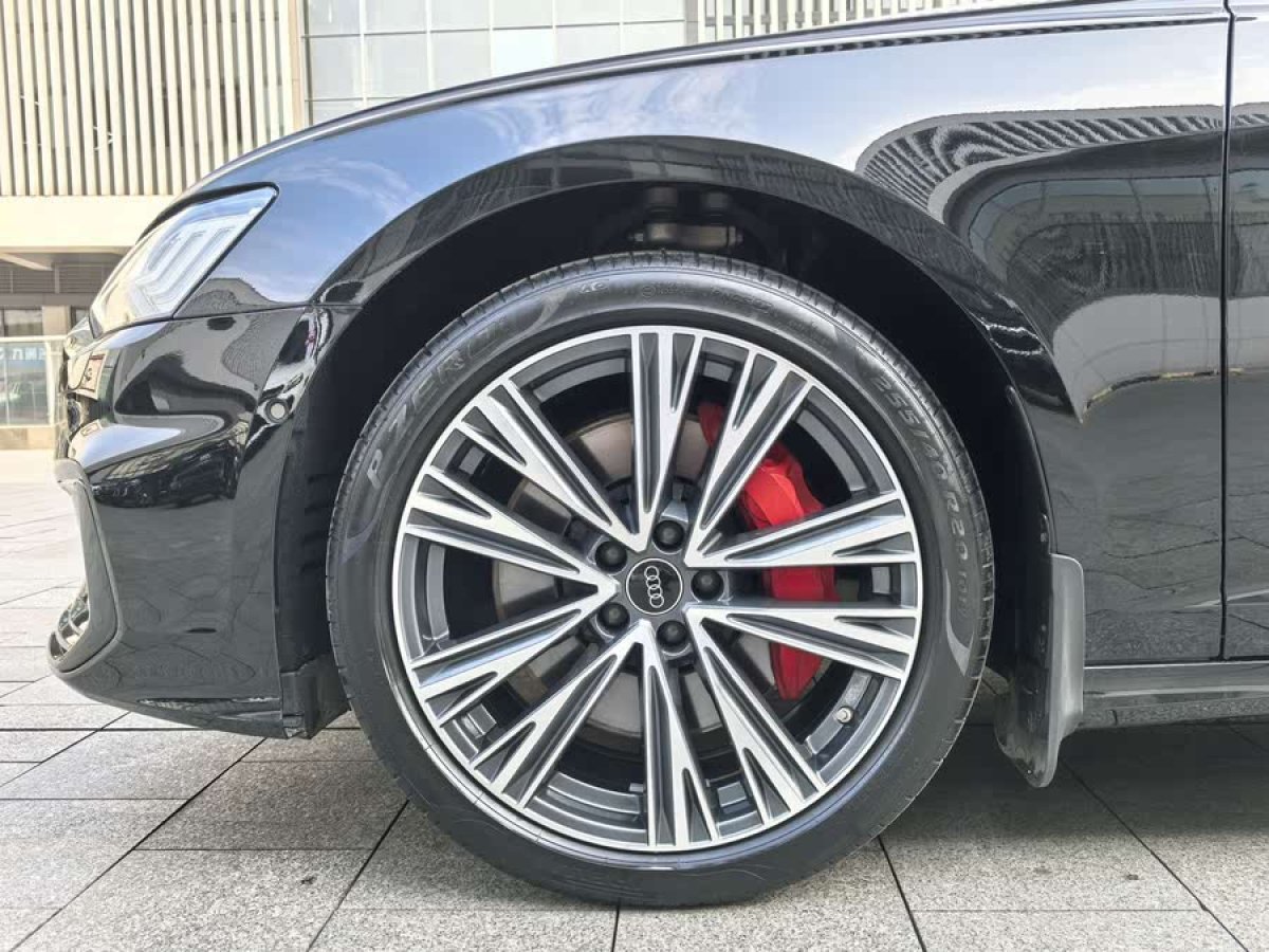 奧迪 奧迪A6L  2023款 改款 55 TFSI quattro 尊享動感型圖片