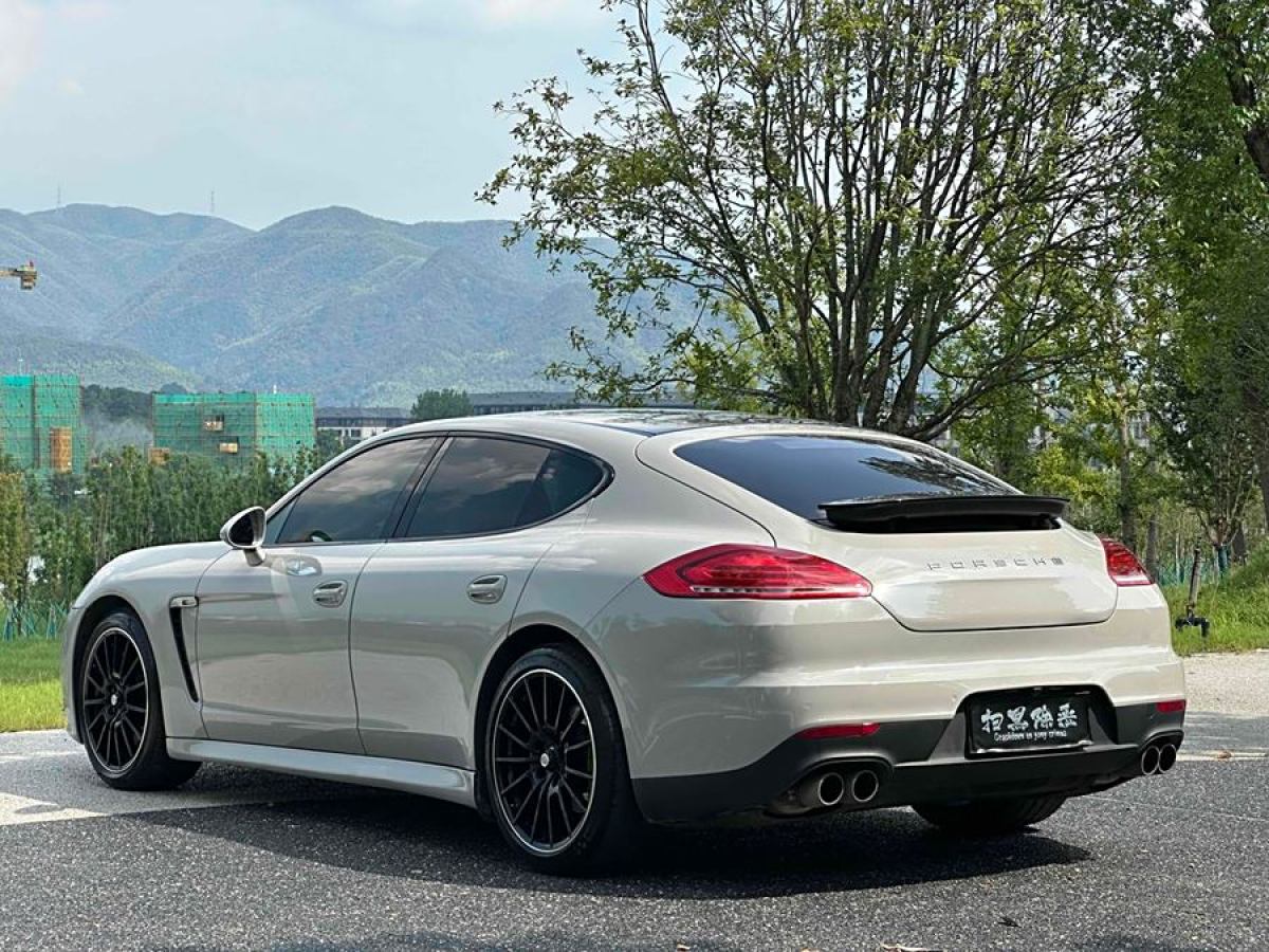 保時(shí)捷 Panamera  2010款 Panamera 4 3.6L圖片