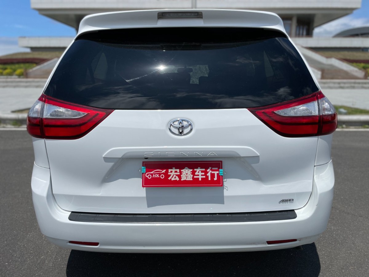 豐田 塞納  2015款 3.5L 兩驅(qū)LE圖片