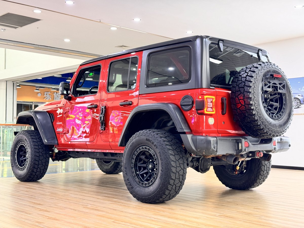 Jeep 牧馬人  2019款 2.0T Sahara 四門版 國VI圖片