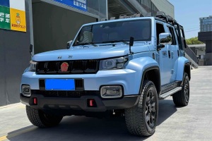BJ40 北京 2.0D 自動(dòng)四驅(qū)刀鋒英雄版先鋒型