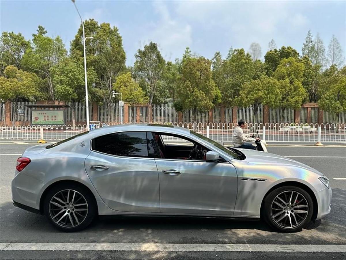 瑪莎拉蒂 Ghibli  2014款 3.0T 標(biāo)準(zhǔn)版圖片