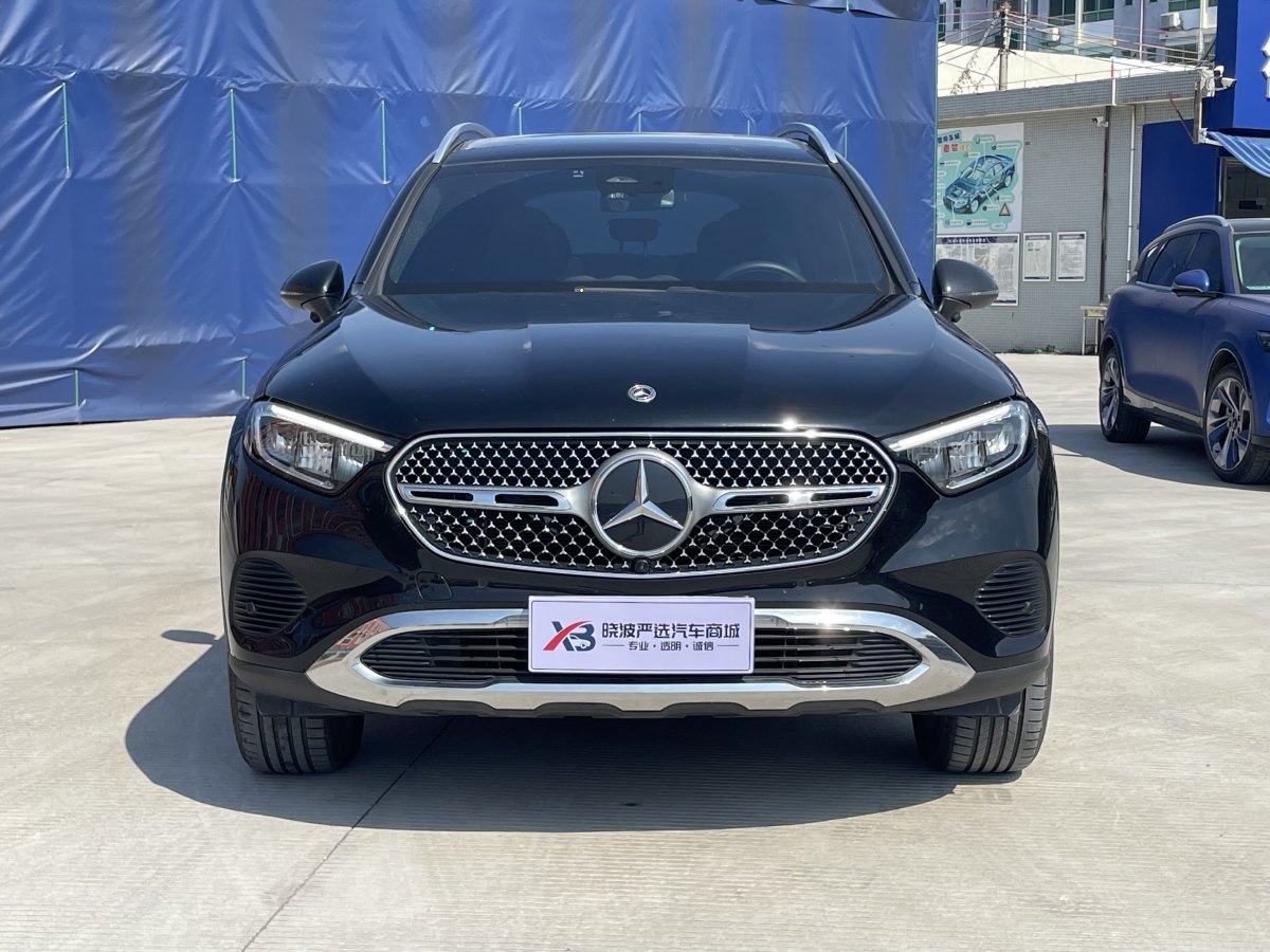 奔馳 奔馳GLC  2023款 改款 GLC 260 L 4MATIC 動感型 7座圖片