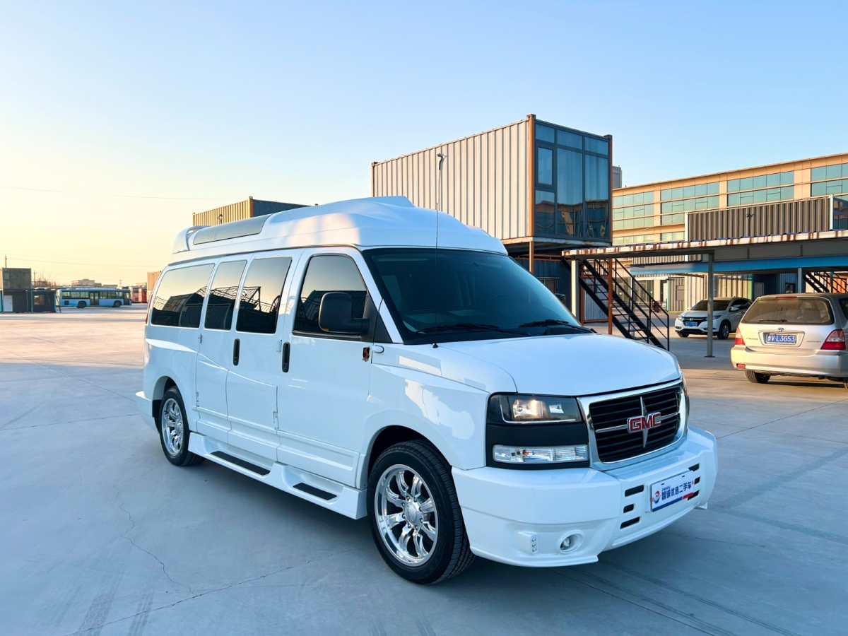 GMC SAVANA  2016款 6.0L 2500S 至尊版圖片