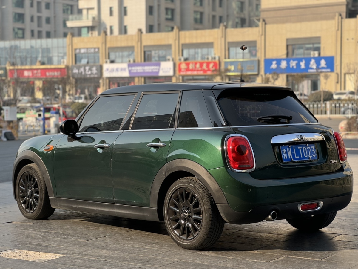 MINI MINI  2018款 1.5T COOPER 色彩紀(jì)念版 五門版圖片