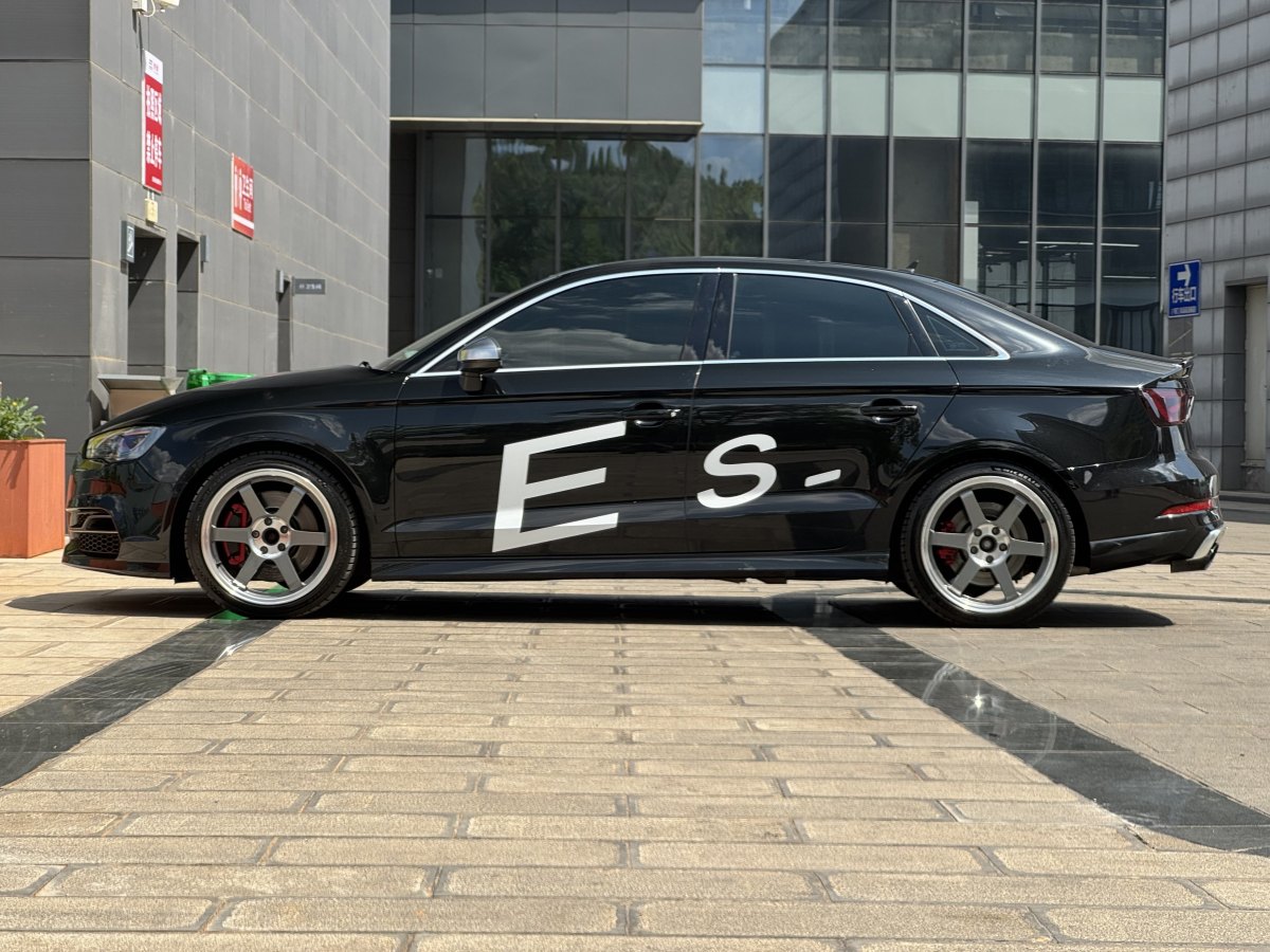 奧迪 奧迪S3  2017款 改款 S3 2.0T Limousine圖片
