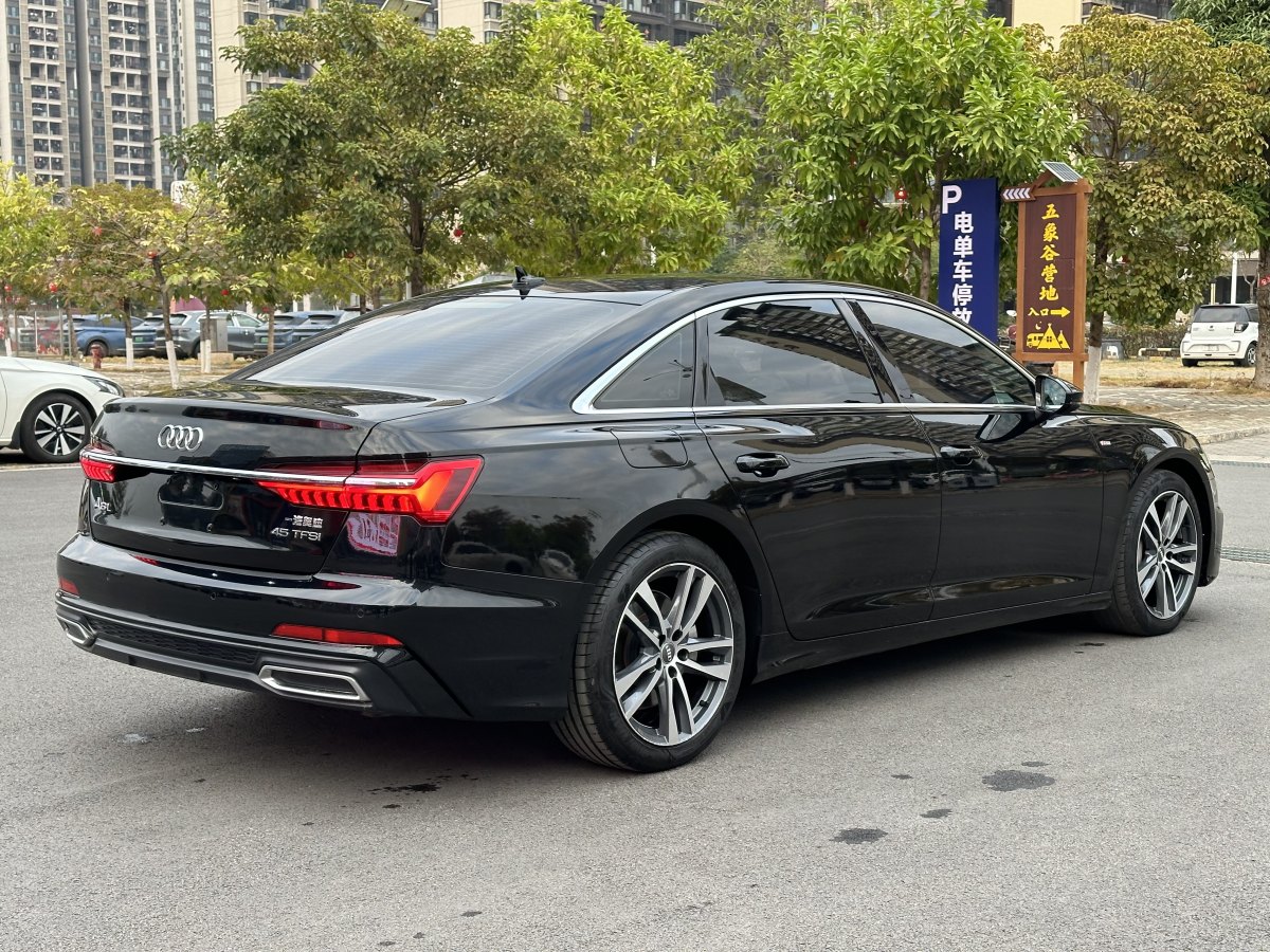 奧迪 奧迪A6L  2019款 45 TFSI 臻選動感型圖片