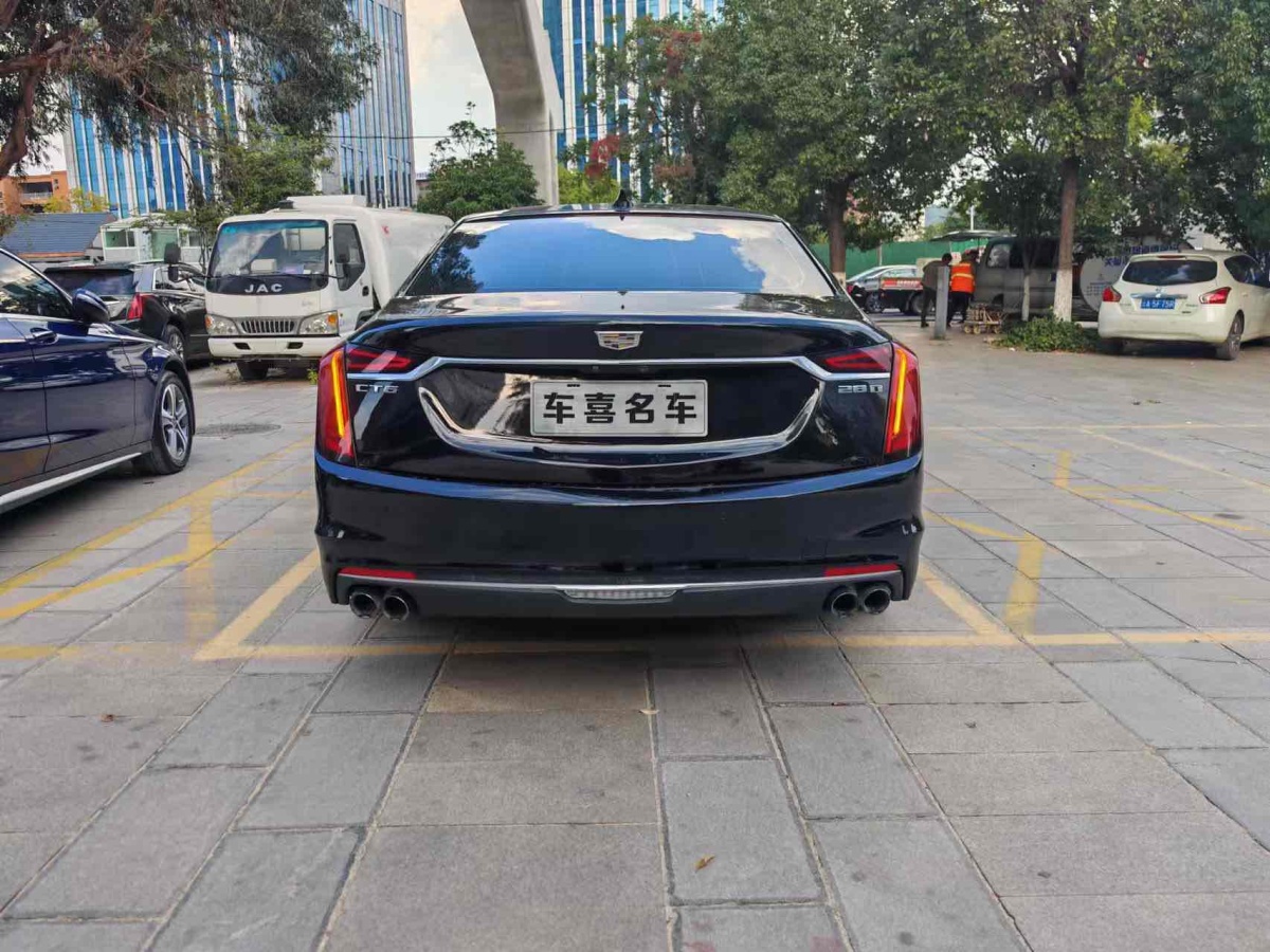 凱迪拉克 CT6  2017款 28T 豪華型圖片