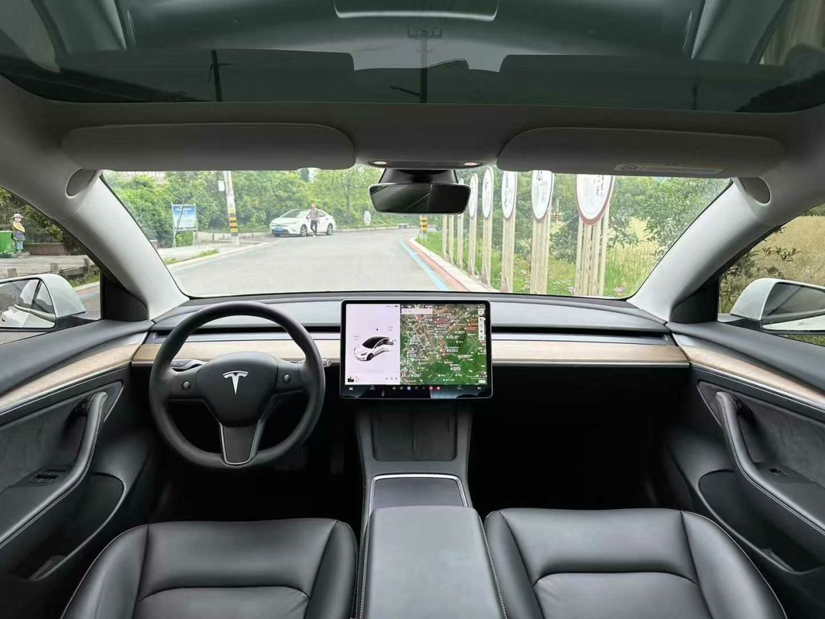 特斯拉 Model S  2021款 Plaid Plus 版圖片