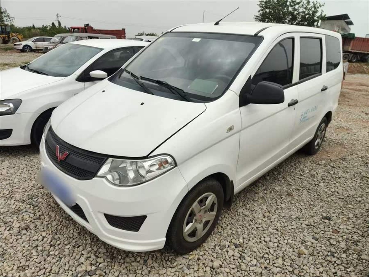 五菱 五菱宏光  2015款 1.5L S 基本型國V圖片