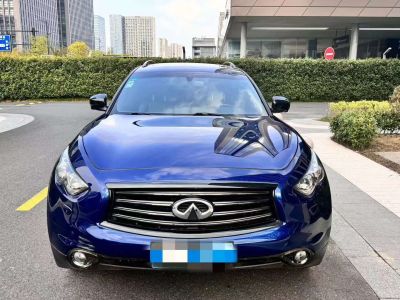 2017年2月 英菲尼迪 QX(进口) QX30 1.6T 时尚版 两驱图片