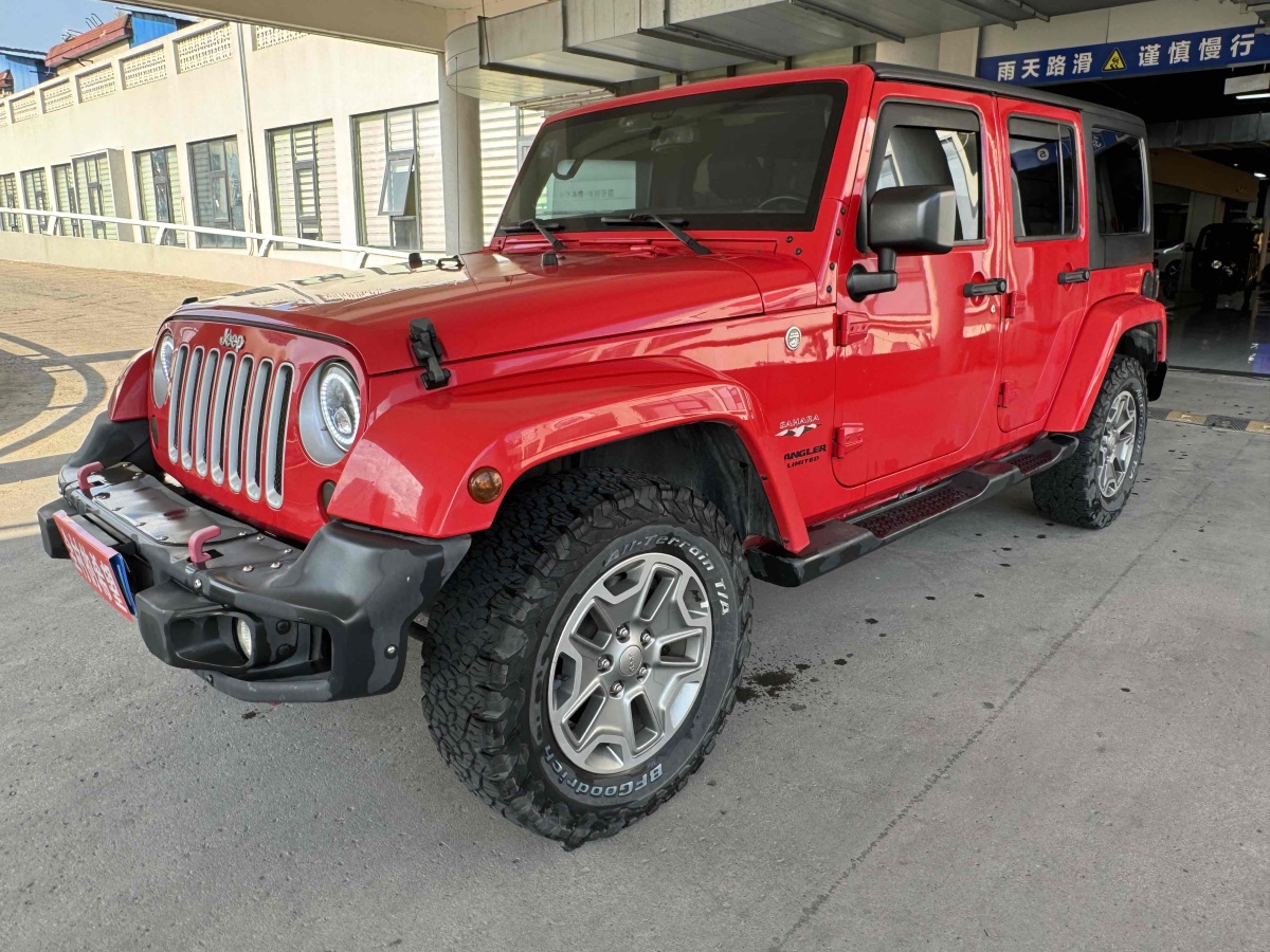 Jeep 牧馬人  2015款 3.0L Sahara 四門舒享版圖片