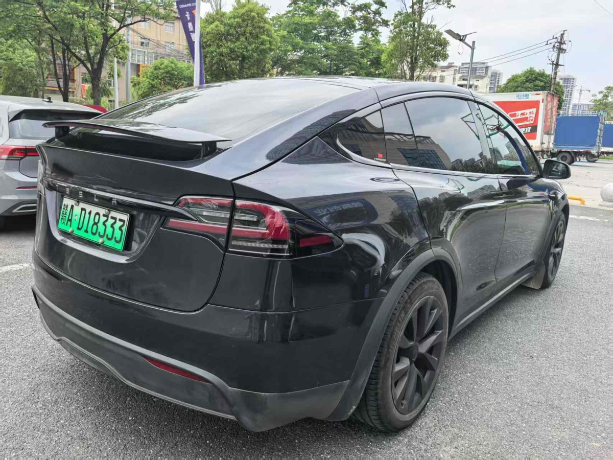特斯拉 Model X  2023款 雙電機(jī)全輪驅(qū)動(dòng)版圖片