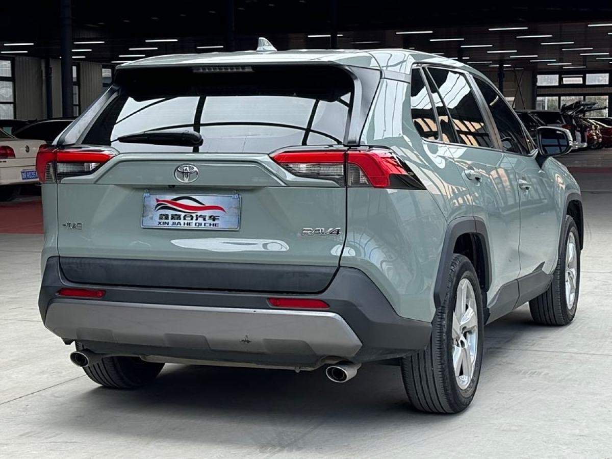 豐田 RAV4榮放  2020款 2.0L CVT兩驅(qū)風尚版圖片