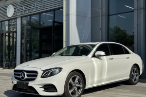 奔驰E级 奔驰 E 260 L 运动型 4MATIC