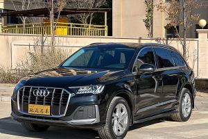 奧迪Q7 奧迪 45 TFSI quattro S line運(yùn)動(dòng)型