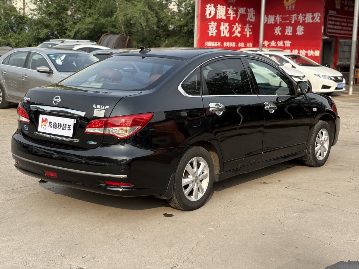 日產(chǎn) 軒逸  2016款 經(jīng)典 1.6XE 手動(dòng)舒適版圖片