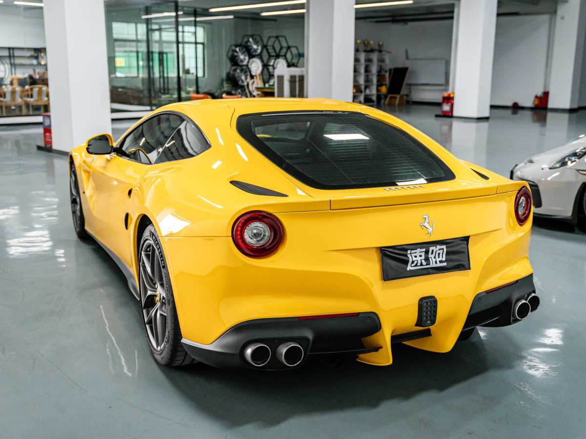 法拉利 F12berlinetta  2013款 6.3L 標準型圖片