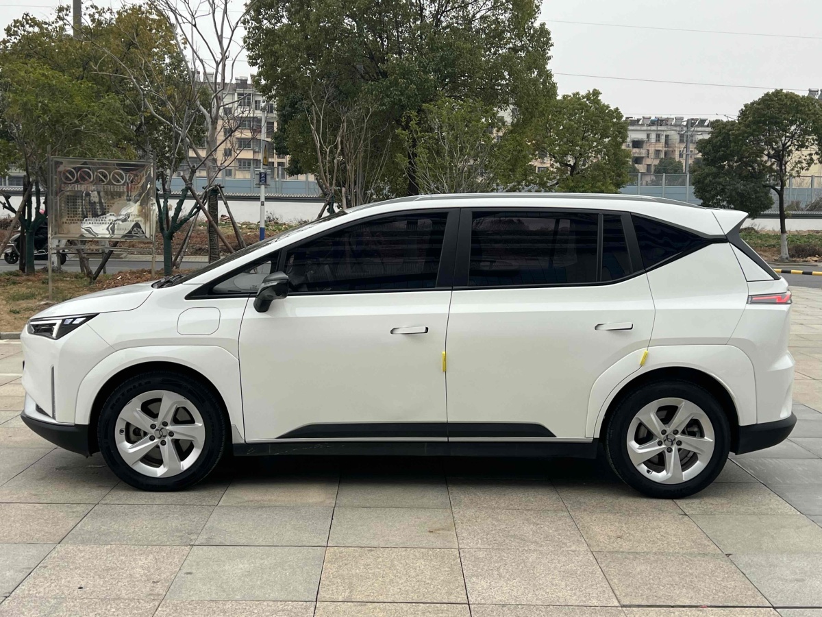 合創(chuàng) 合創(chuàng)Z03  2022款 510km 潮享版 135kW 64.23kWh圖片