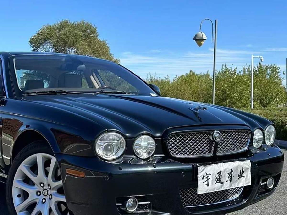 捷豹 XJ  2007款 XJ6L 3.0皇家加長版圖片