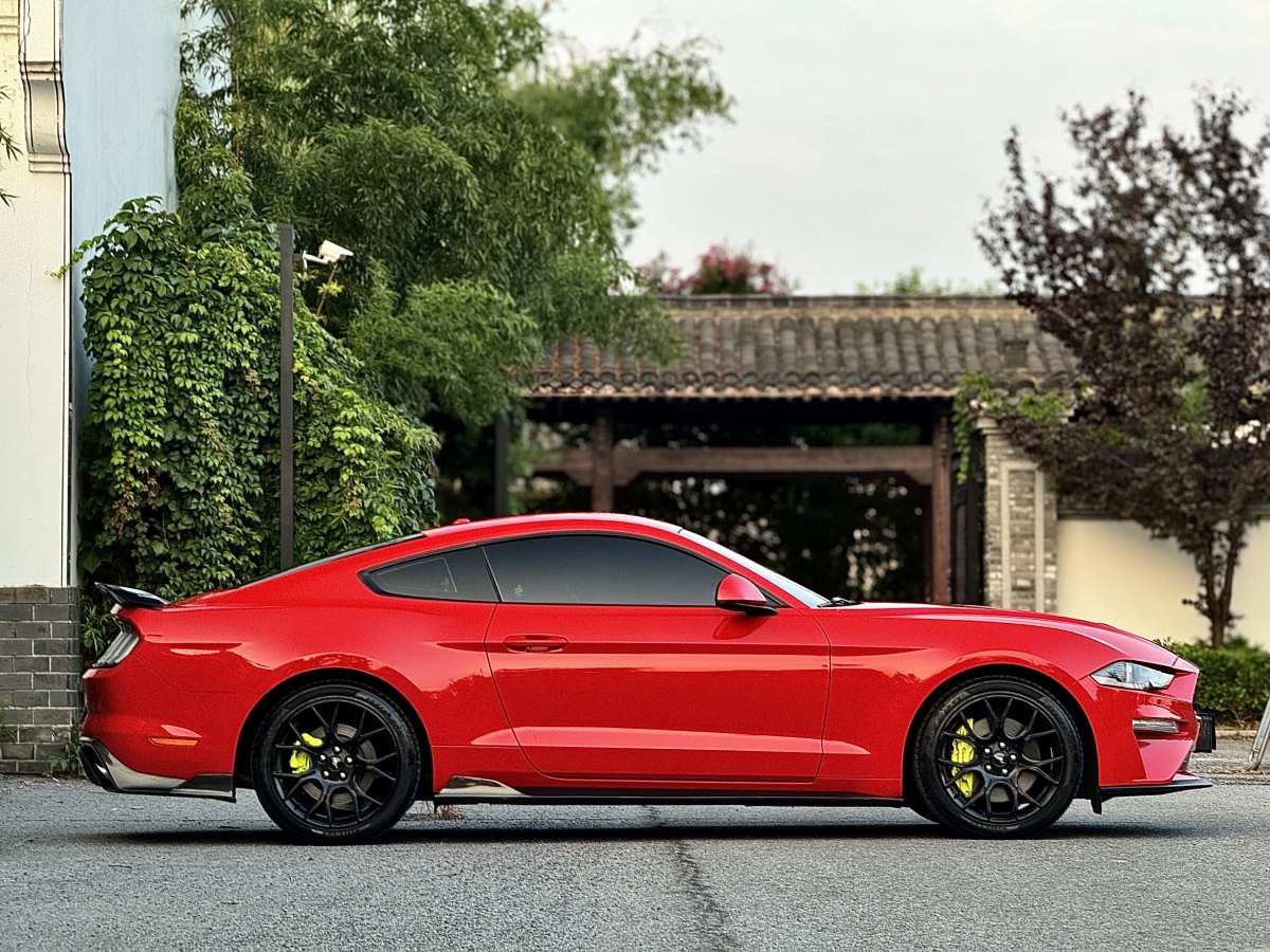 2019年9月福特 Mustang  2019款 2.3L EcoBoost