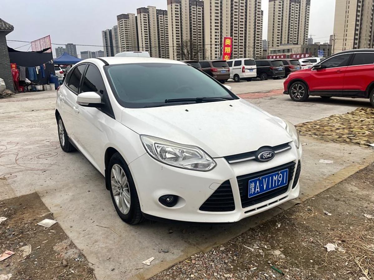 福特 ?？怂? 2012款 兩廂 1.6L 自動(dòng)舒適型圖片