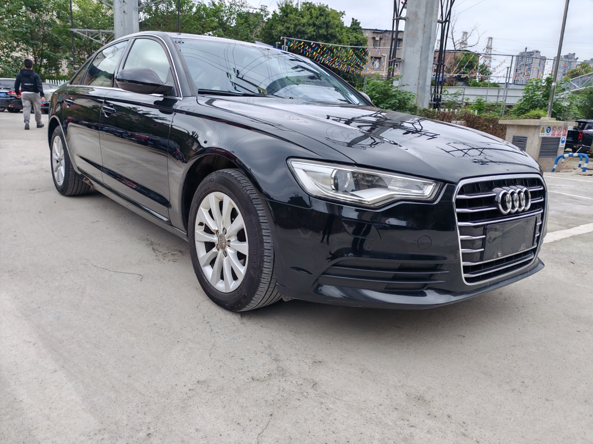 奧迪 奧迪A6L  2014款 TFSI 標(biāo)準型圖片