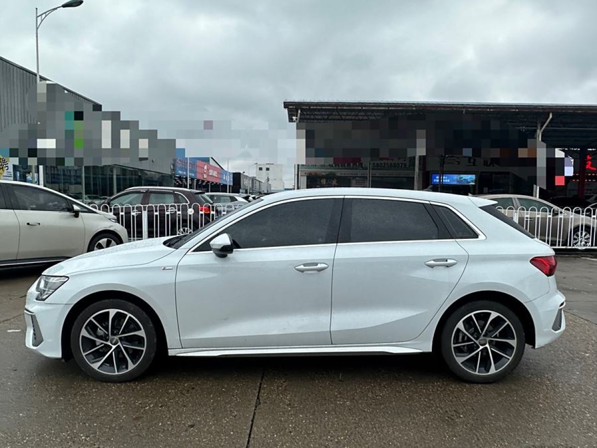 奧迪 奧迪A3  2021款 Sportback 35 TFSI 進(jìn)取致雅型圖片