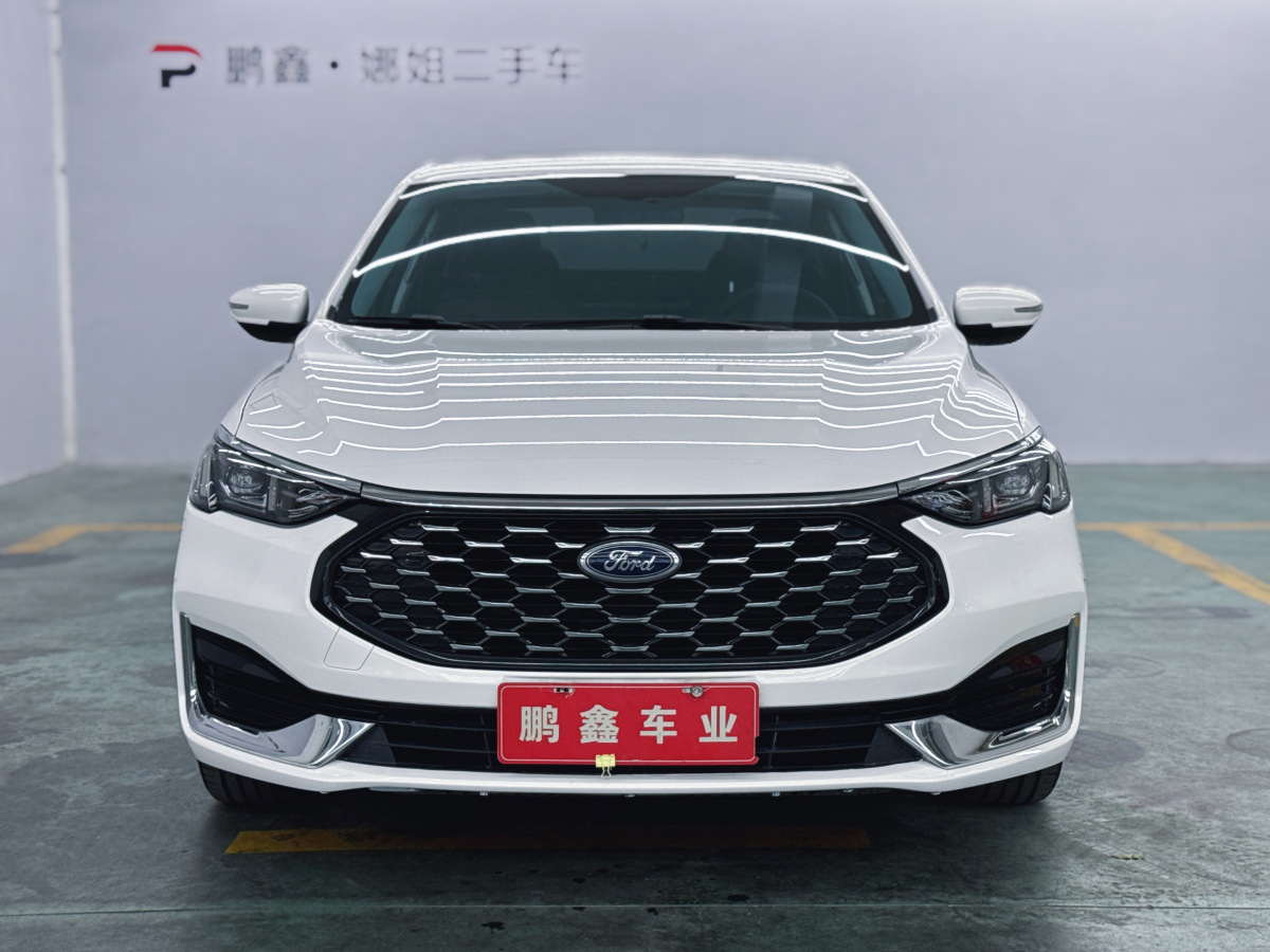 福特 福睿斯  2021款 1.5L 自動鉆石版圖片