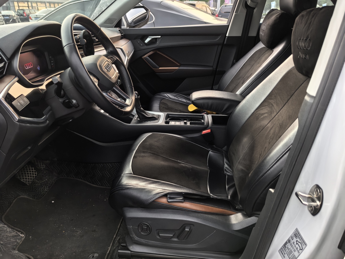 奧迪 奧迪Q3  2024款 35 TFSI 時尚致雅型圖片