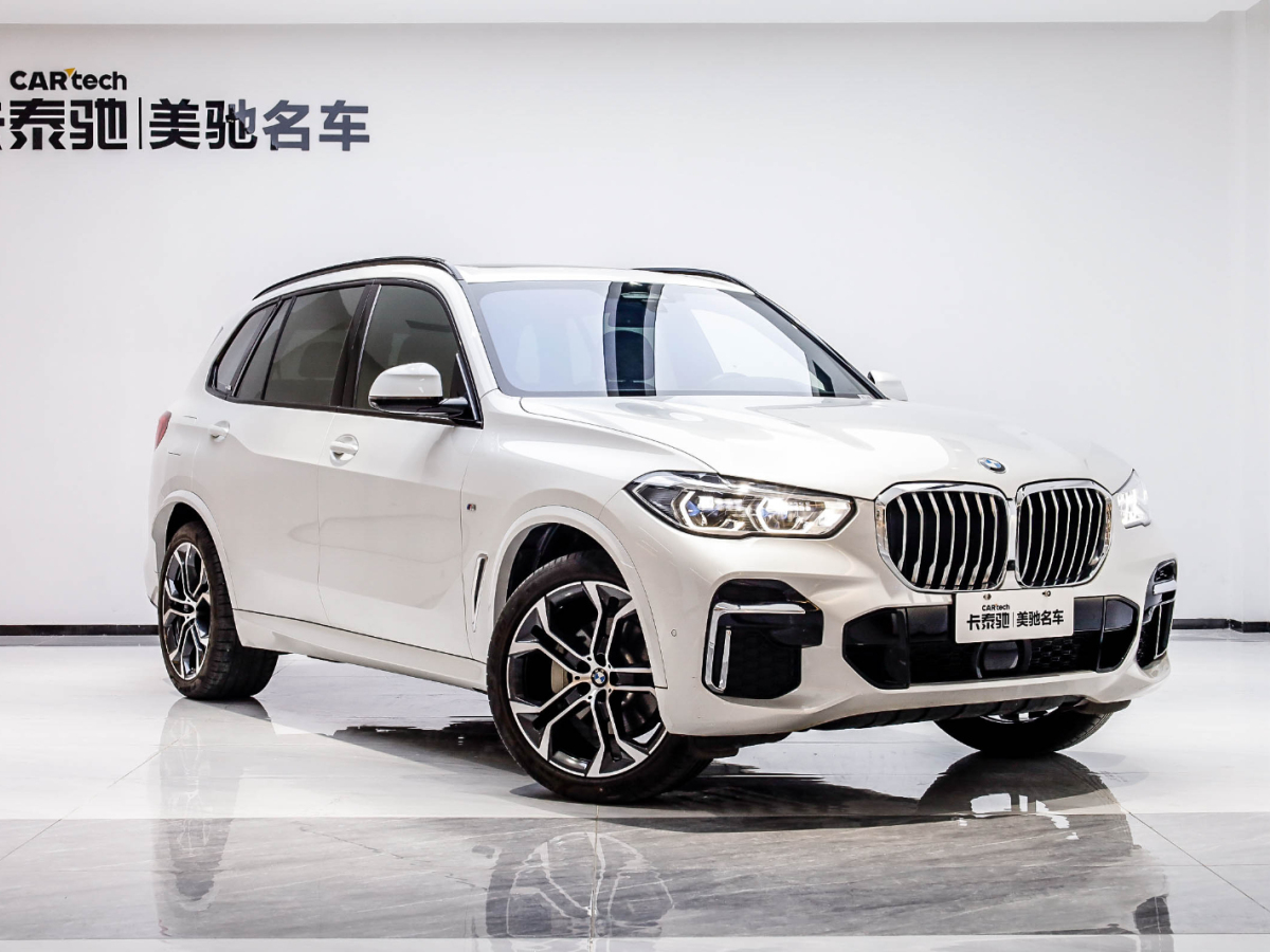 宝马X5 2022款 xDrive 30Li 尊享型M运动套装图片