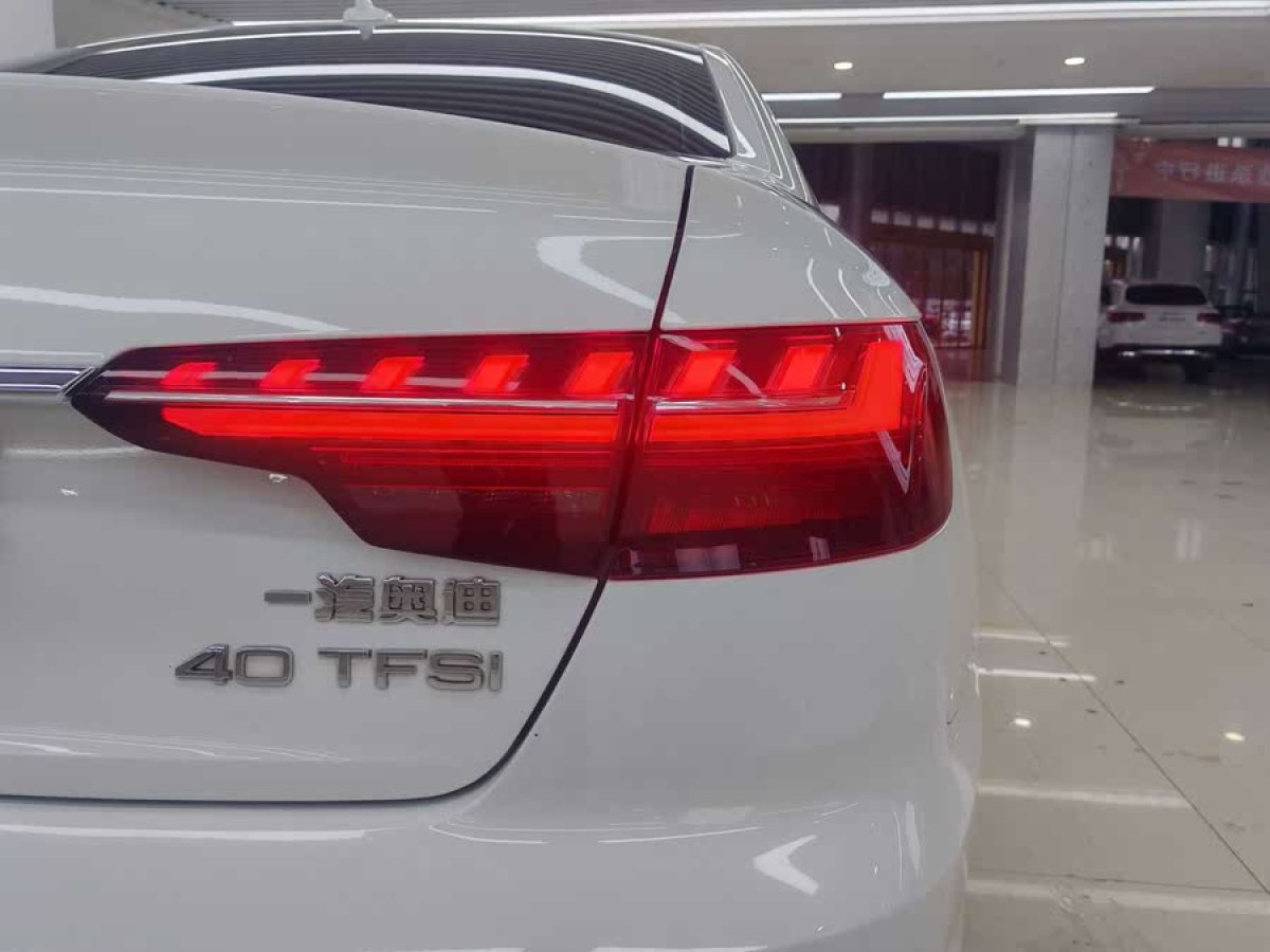 奧迪 奧迪A4L  2022款 40 TFSI 時尚動感型圖片